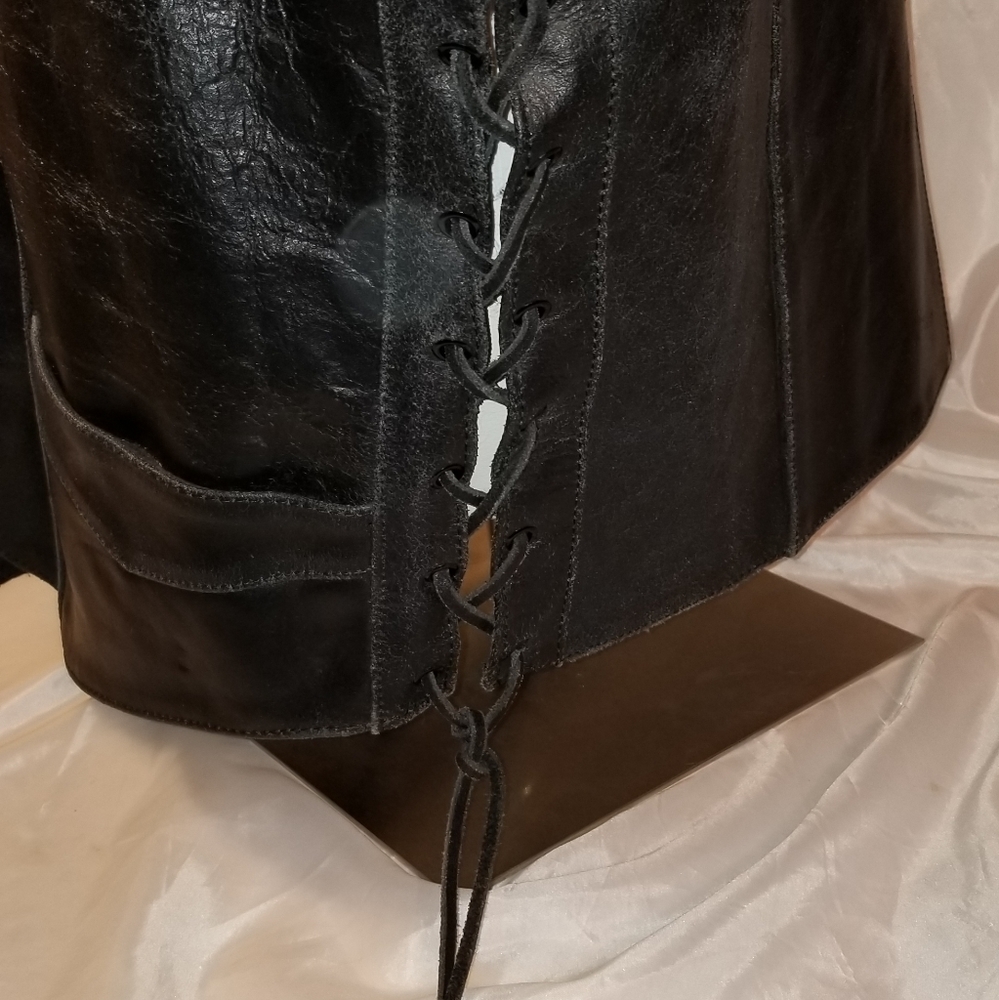 Leather Vest Mens Black Laced sides Size 48 - Picture 5 of 8